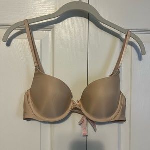 Victoria’s Secret NWT Bra